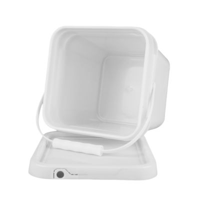 Пищевые плоские пластиковые сосуды белые или другие для практического хранения